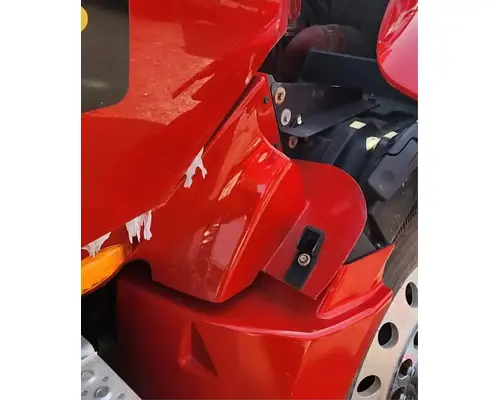 International PROSTAR Cowl