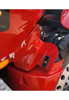 International PROSTAR Cowl