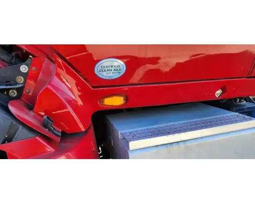 International PROSTAR Cowl