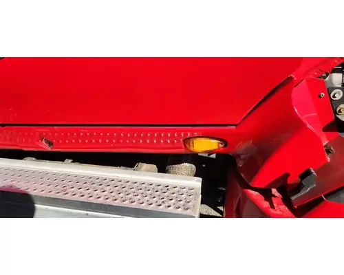 International PROSTAR Cowl