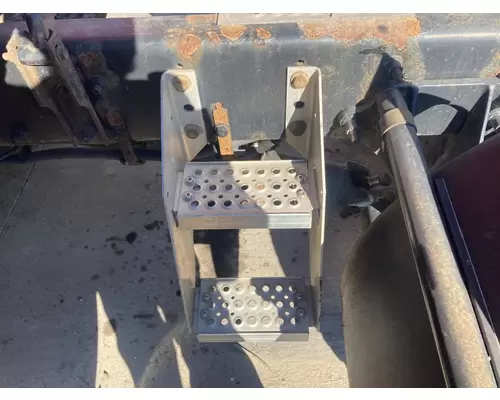 International PROSTAR Engine Brackets, Misc.