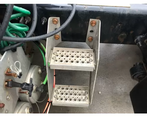 International PROSTAR Engine Brackets, Misc.
