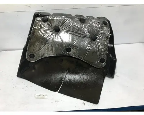 International PROSTAR Fender, Inner