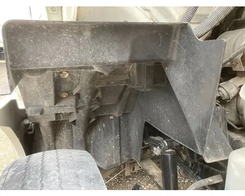 International PROSTAR Fender