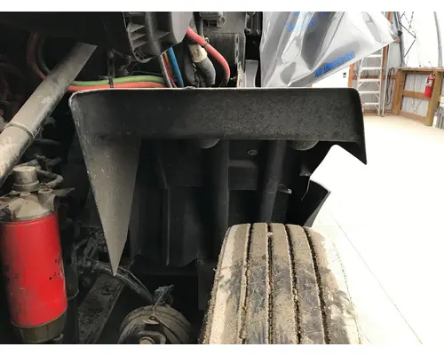 International PROSTAR Fender