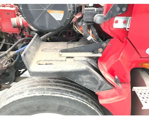 International PROSTAR Fender