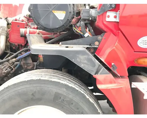 International PROSTAR Fender