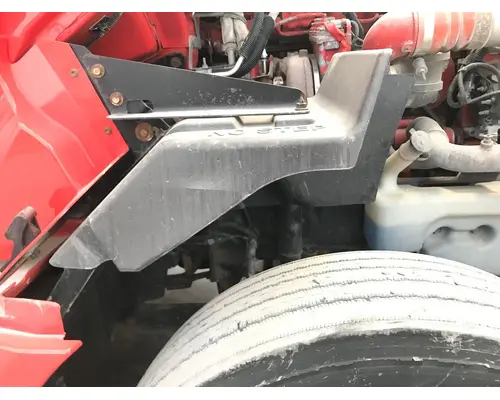 International PROSTAR Fender