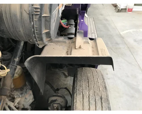 International PROSTAR Fender