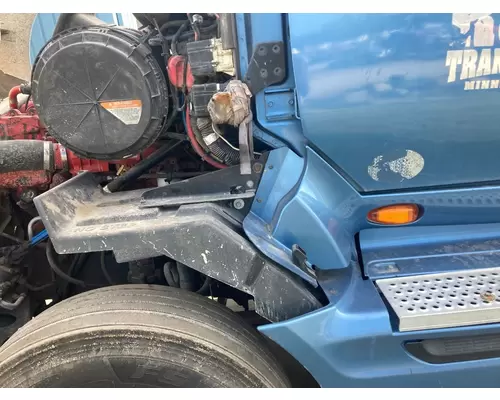 International PROSTAR Fender