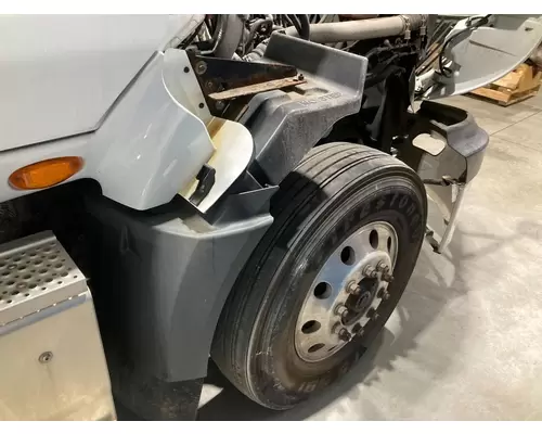 International PROSTAR Fender