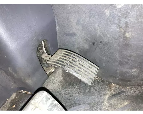 International PROSTAR Foot Control , Pedal