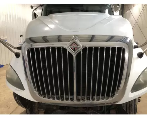 International PROSTAR Grille