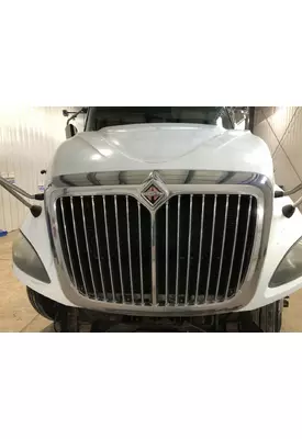 International PROSTAR Grille