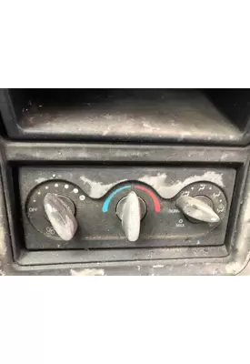 International PROSTAR Heater & AC Temperature Control