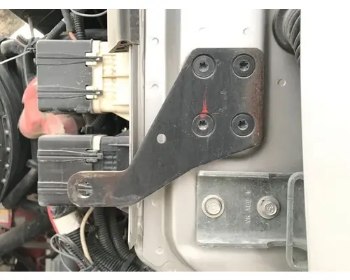 International PROSTAR Hood Rest