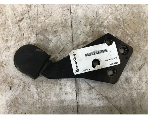 International PROSTAR Hood Rest