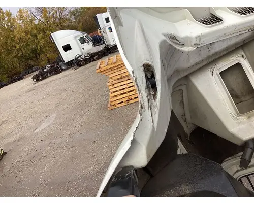 International PROSTAR Hood