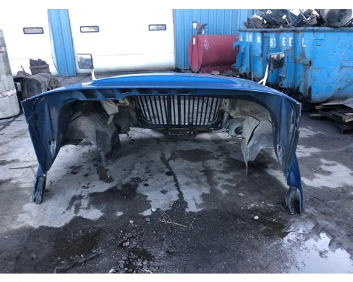 International PROSTAR Hood