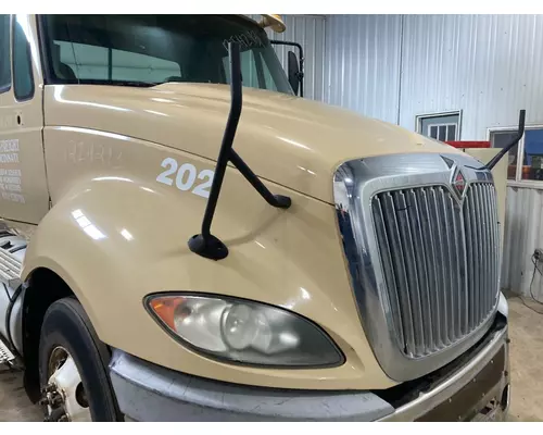 International PROSTAR Hood