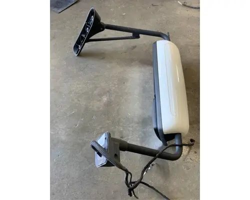 International PROSTAR Mirror (Side View)