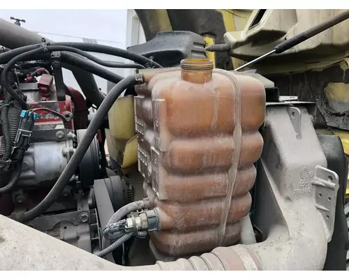 International PROSTAR Radiator Overflow Bottle  Surge Tank