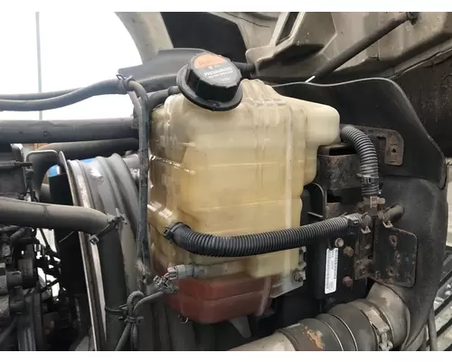 International PROSTAR Radiator Overflow Bottle  Surge Tank