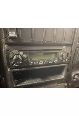 International PROSTAR Radio