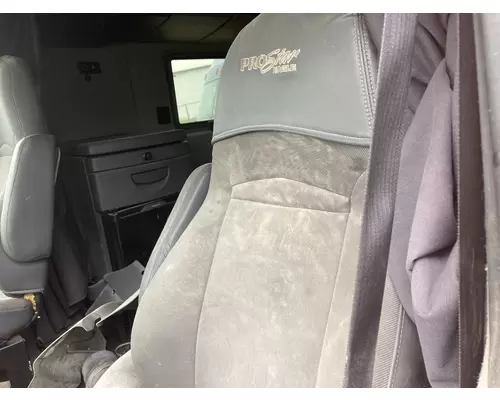 International PROSTAR Seat (Air Ride Seat)