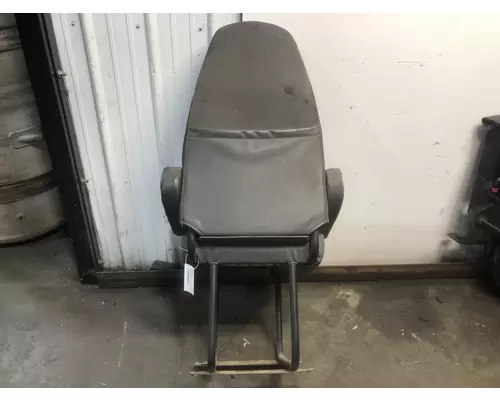 International PROSTAR Seat (non-Suspension)