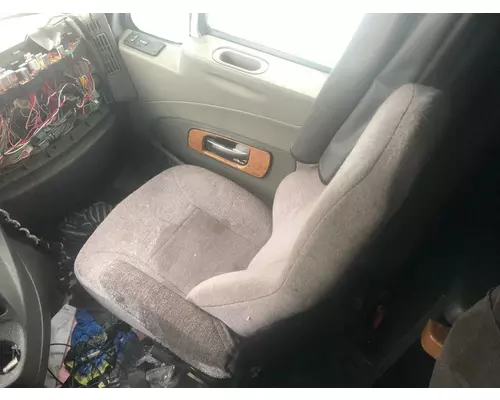 International PROSTAR Seat (non-Suspension)