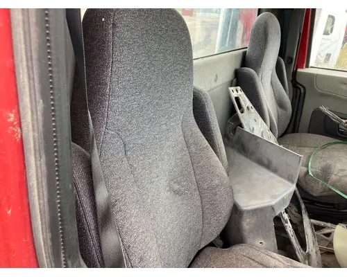 International PROSTAR Seat (non-Suspension)