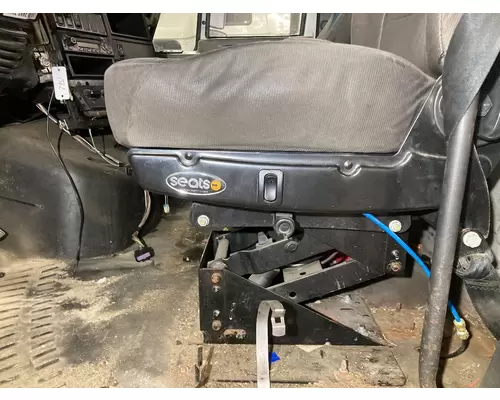 International PROSTAR Seat (non-Suspension)