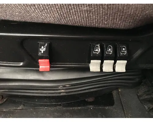 International PROSTAR Seat (non-Suspension)