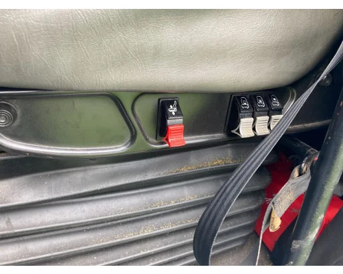 International PROSTAR Seat (non-Suspension)