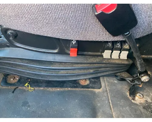 International PROSTAR Seat (non-Suspension)