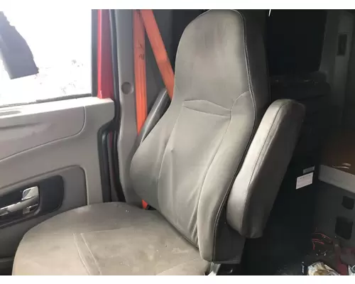 International PROSTAR Seat (non-Suspension)