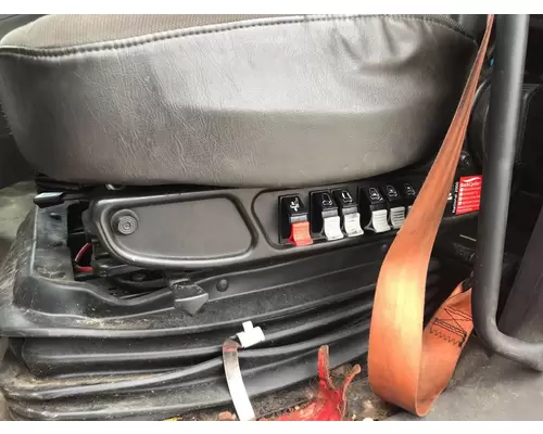 International PROSTAR Seat (non-Suspension)