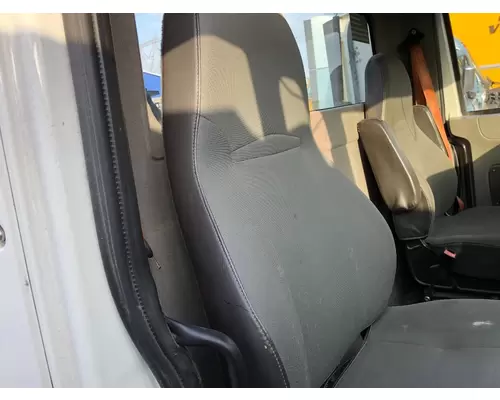 International PROSTAR Seat (non-Suspension)