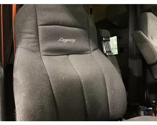 International PROSTAR Seat (non-Suspension)