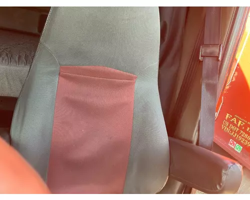 International PROSTAR Seat (non-Suspension)