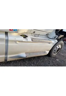 International PROSTAR Side Fairing