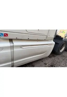 International PROSTAR Side Fairing