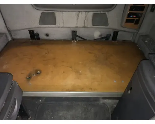 International PROSTAR Sleeper Bunk