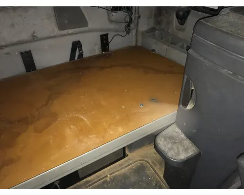 International PROSTAR Sleeper Bunk