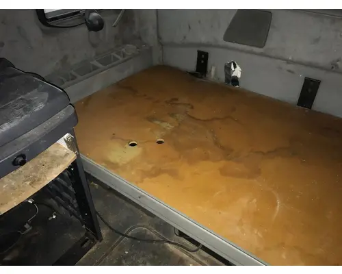 International PROSTAR Sleeper Bunk