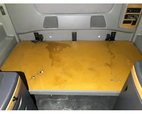 International PROSTAR Sleeper Bunk