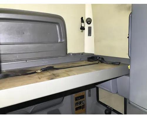 International PROSTAR Sleeper Bunk