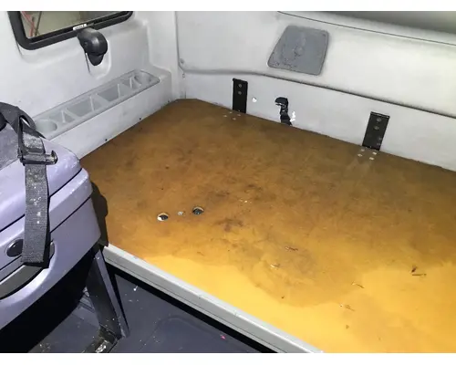 International PROSTAR Sleeper Bunk