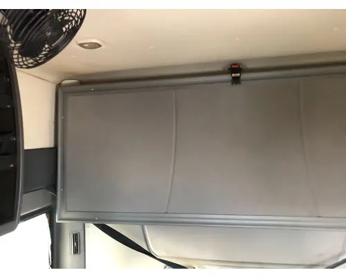 International PROSTAR Sleeper Bunk